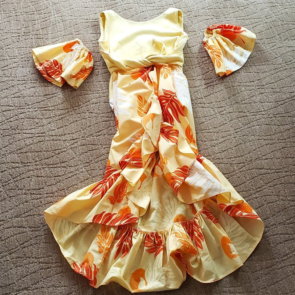 🍁Four Piece Orange and Yellow Dance costume.